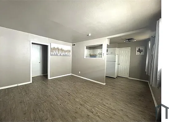1417 Bennett Ave #B — Photo 12