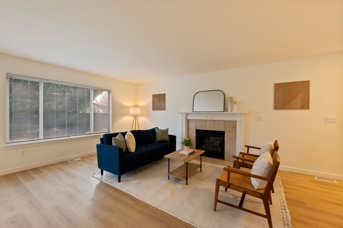 next background image