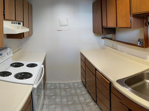 5th image of 2607 Boylston Ave E #A