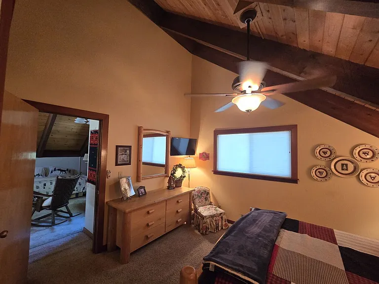 6453 McKinney Creek Rd — Photo 13