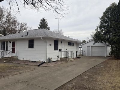 416 Ashland St N, Cambridge, MN, 55008