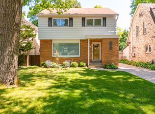 4258 N Ardmore Ave, Shorewood, WI 53211