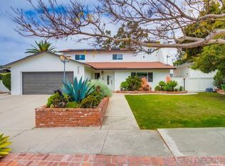 3445 Catalina Dr, Carlsbad, CA 92010