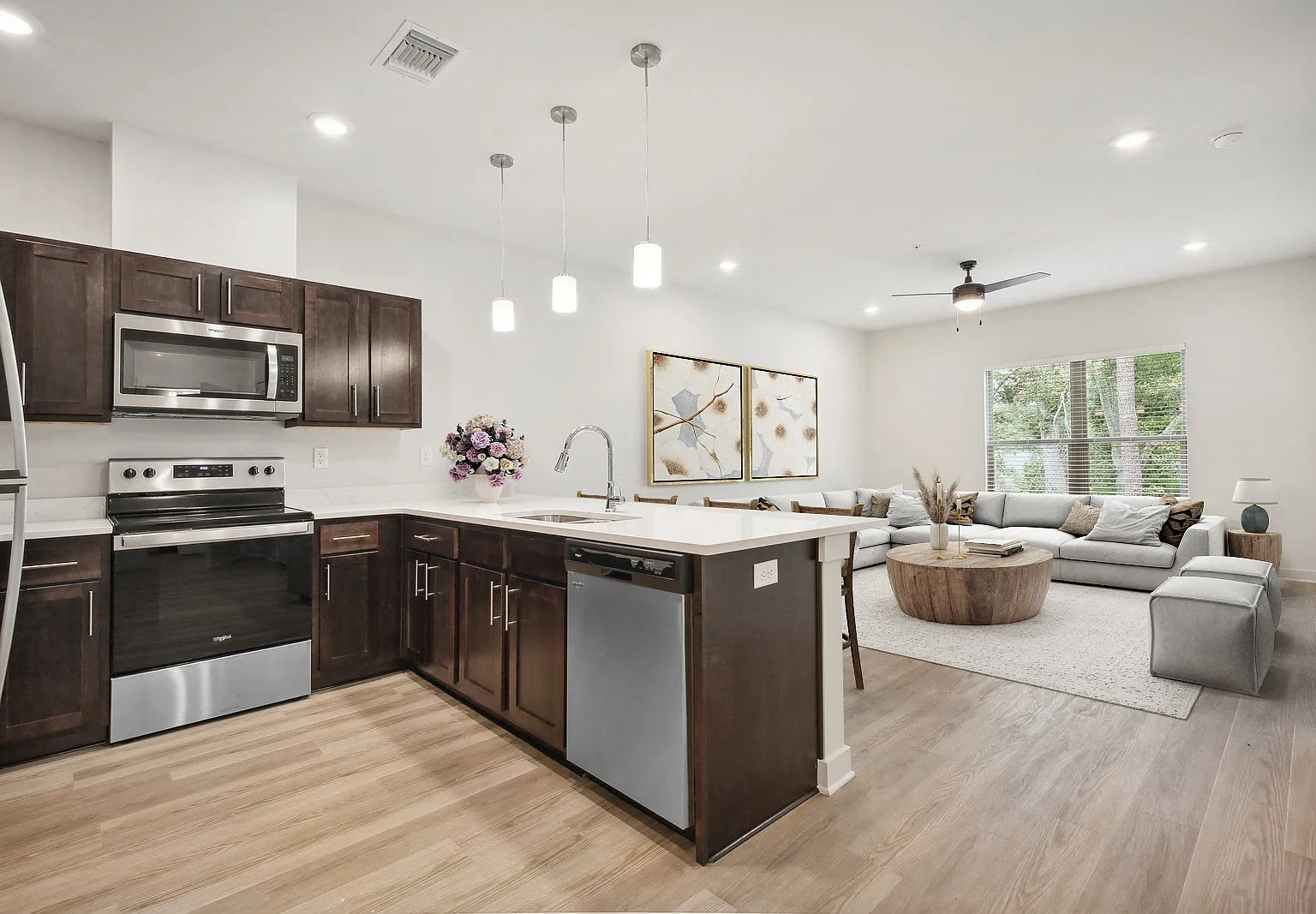 Hammond Station Apartments — Photo 2