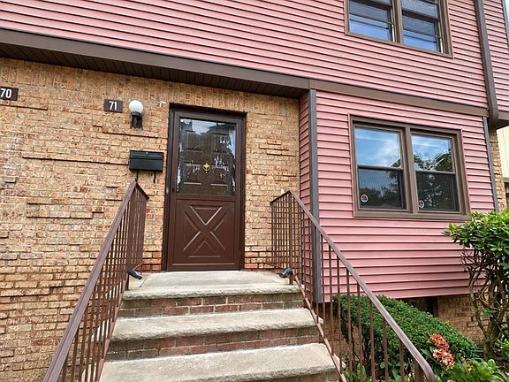 3rd image of 71 Highview Dr