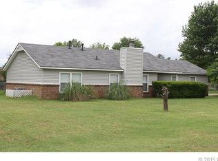 1108 S 221st Ave W, Sand Springs, OK 74063