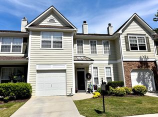 6407 Silvertide Way, Flowery Branch, GA 30542