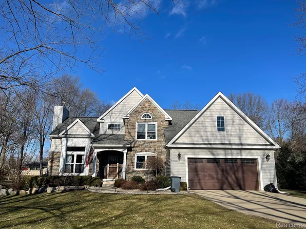 6556 Flushing Rd, Flushing, MI 48433