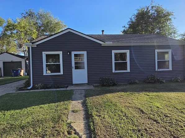 1225 E Arlington Dr, Wichita, KS 67219