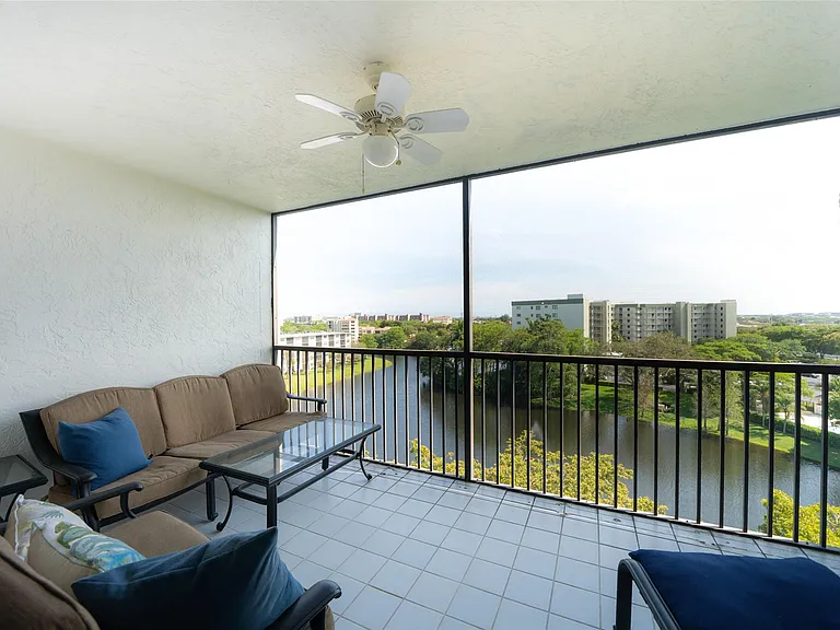 2240 N Cypress Bend Dr #802 — Photo 7