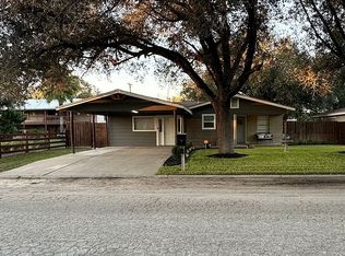 308 SW 7th St, Premont, TX 78375