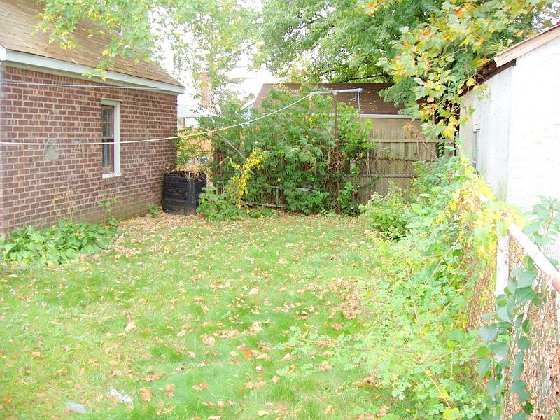1st image of 16722 142nd Ave