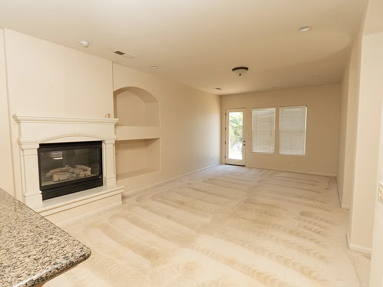 8185 Lakeshore Dr — Photo 7