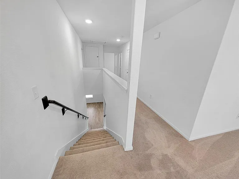 1328 Ventura Creek Dr — Photo 19