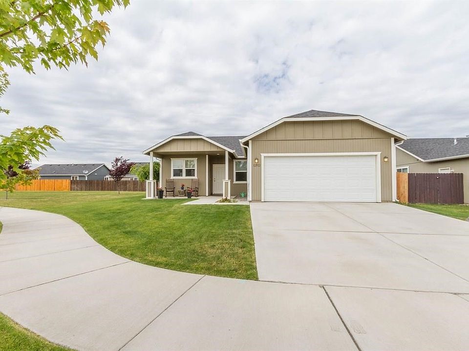 1st image of 12512 W Meadow Ct