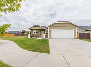12512 W Meadow Ct, Airway Heights, WA 99001
