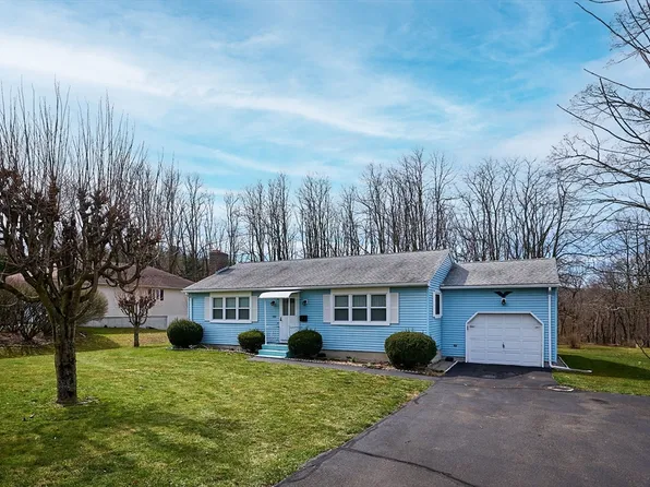 155 Park St, Easthampton, MA 01027