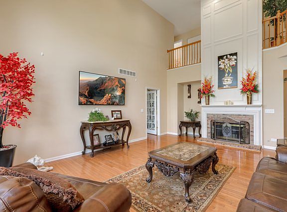 5th image of 12746 Bradford Ln