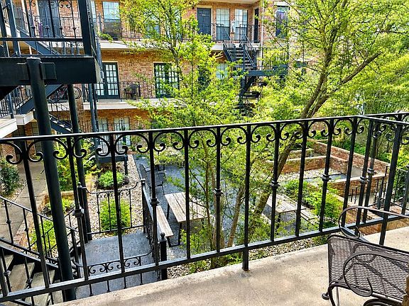 2nd image of 2801 Rio Grande St APT 203