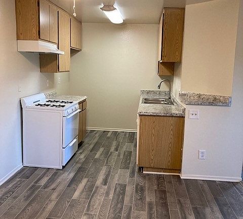 2nd image of 277 W Tujunga Ave #279-A