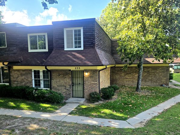 233 Peyton Pl SW