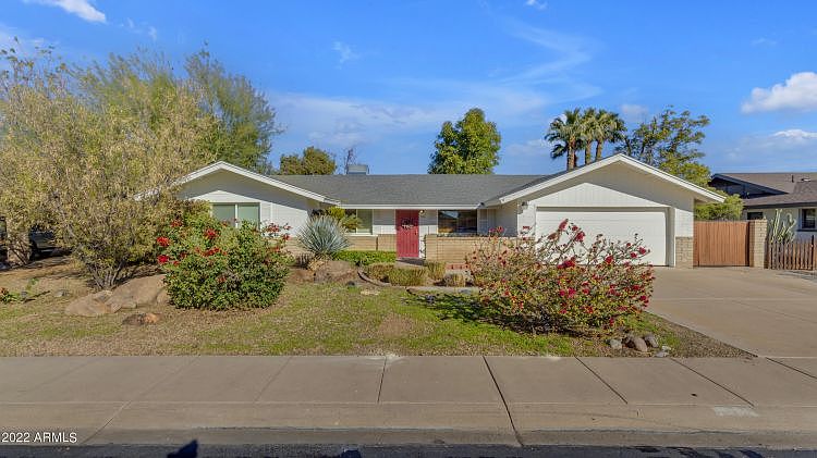 1st image of 1936 E Pebble Beach Dr