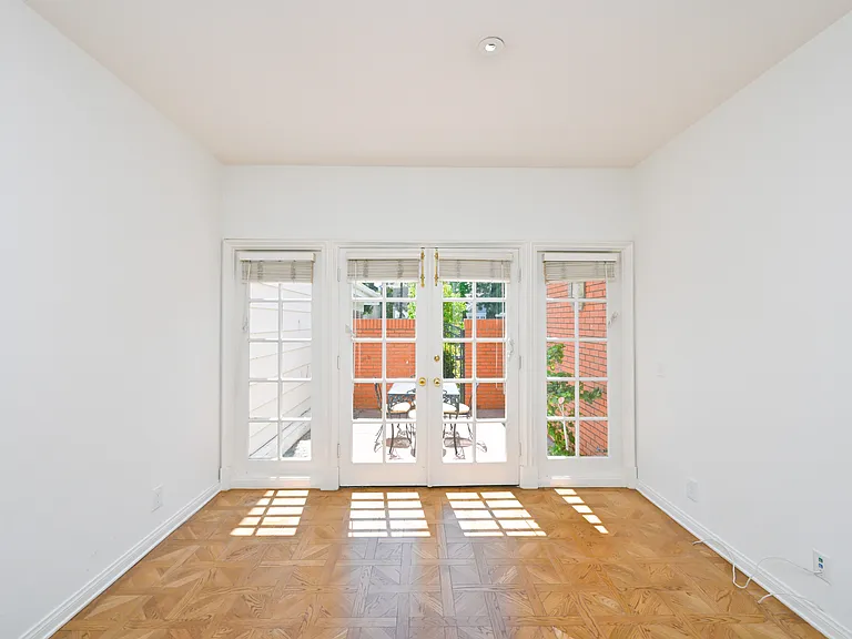 2 Belcourt Dr — Photo 18
