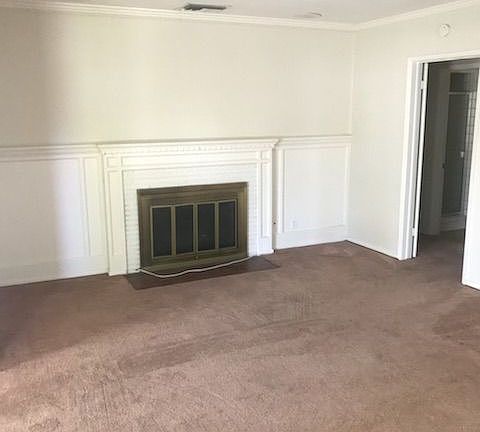 2nd image of 2410 N Lamer St