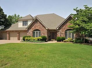 773 Brookhollow Ln, Bartlesville, OK 74006
