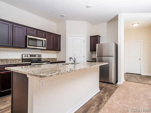 4th image of 3064 Neverland Dr