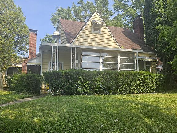 2nd image of 840 Clifton Blvd