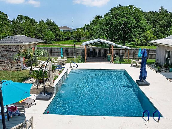 Community pool and clubhouse