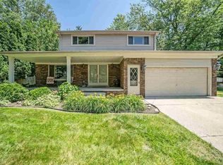 24022 Thomas St, Warren, MI 48091