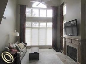 4th image of 38148 S Vista Dr