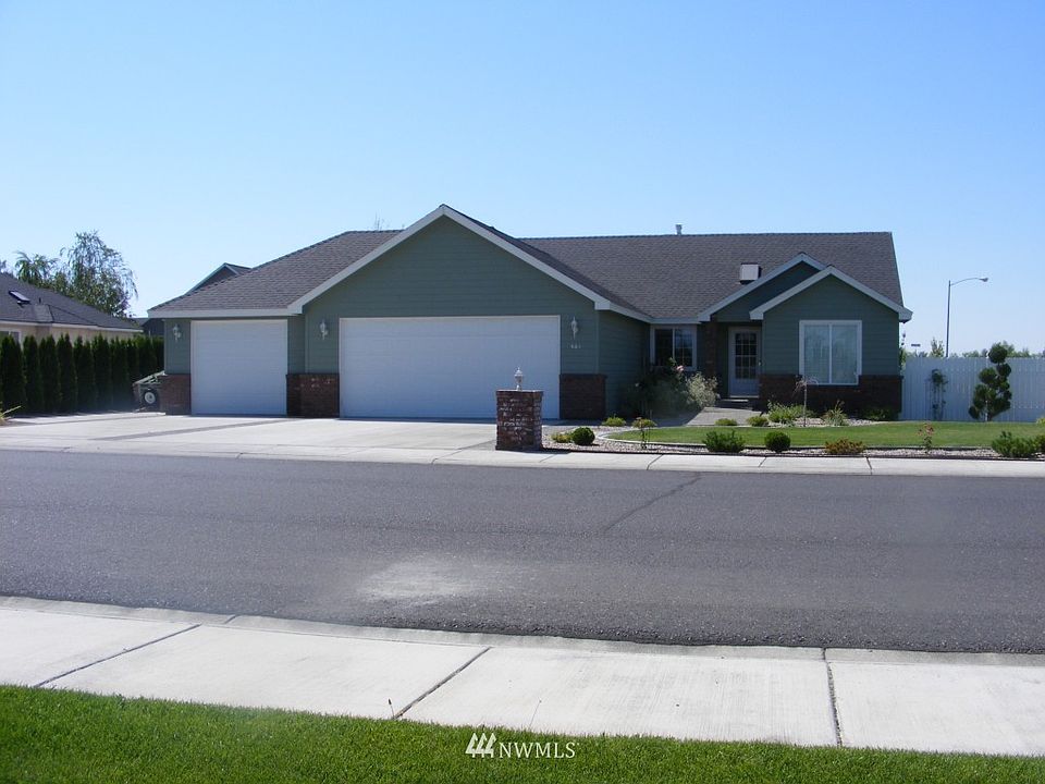 1st image of 601 S Lupine Drive