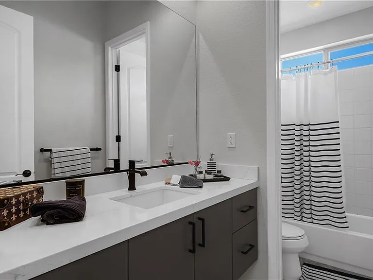 73768 Cezanne Dr — Photo 13
