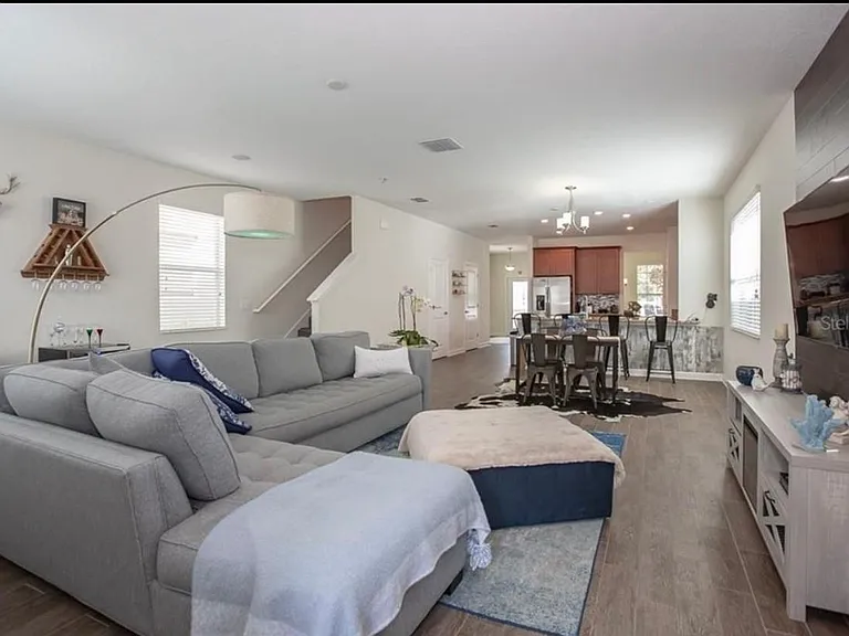 11738 Stein St — Photo 18