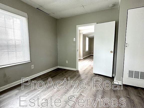 5th image of 224 W Government Ave