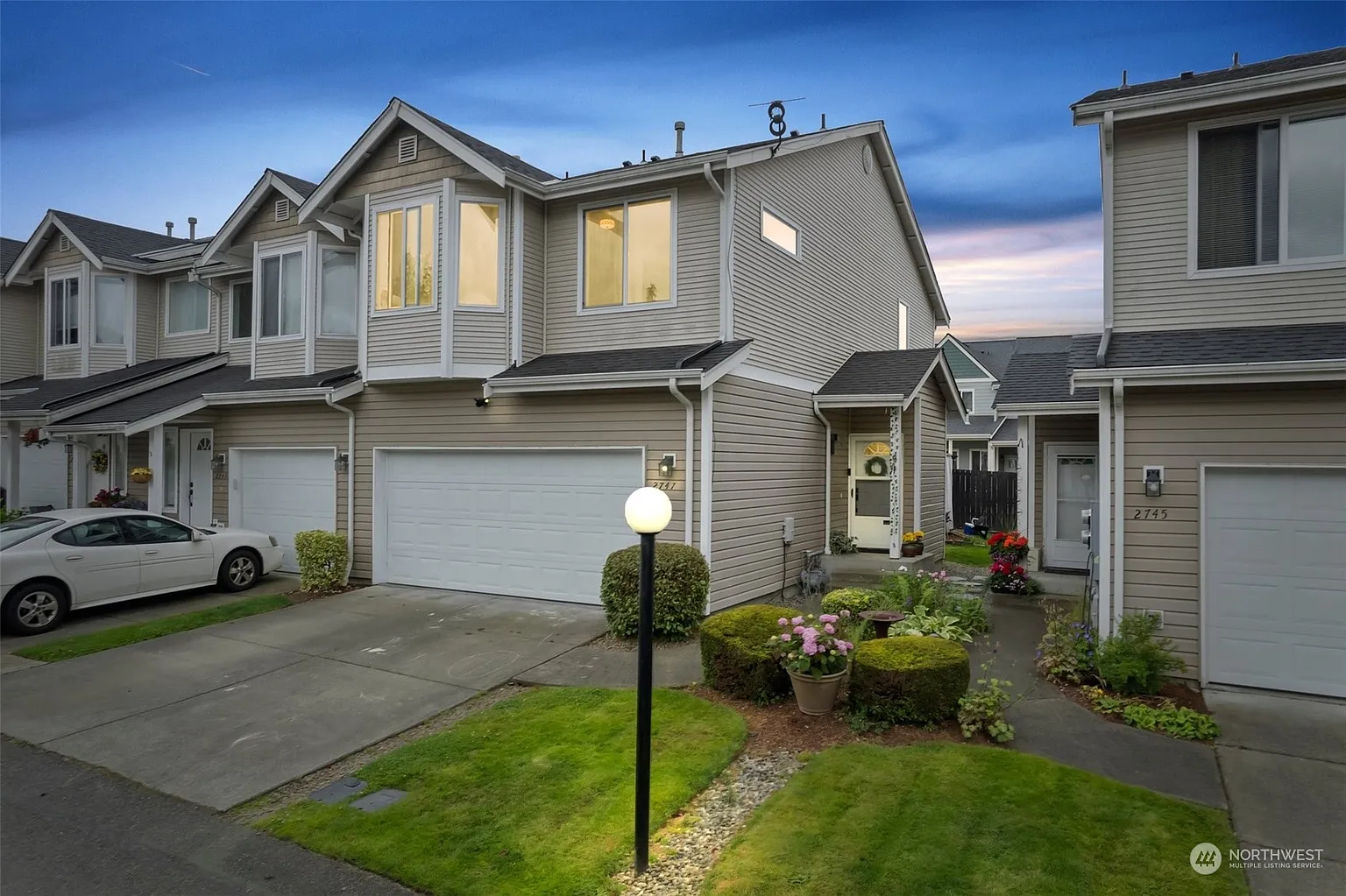 2747 Comet Street photo 1
