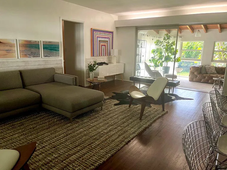 450 Tivoli Ave — Photo 49