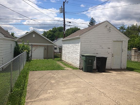 2nd image of 211 Shoop Ave