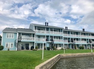 1725 Colonial Dr APT 33, Rochester, IN 46975