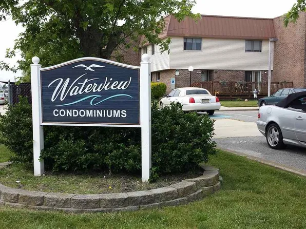 815 N Dorset Ave #815, Ventnor City, NJ 08406