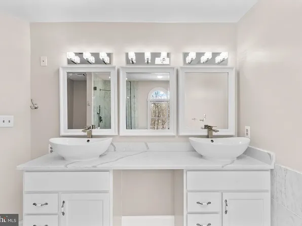 12508 Woodsong Ln, Bowie, MD 20721