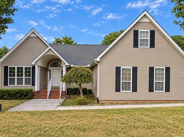 213 Maple Springs Dr, Manchester, TN 37355