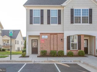 110 Dandridge Ct #102, Stafford, VA 22554
