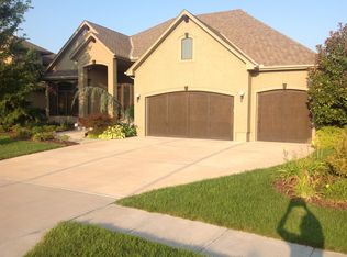 17540 S Brockway St, Olathe, KS 66062