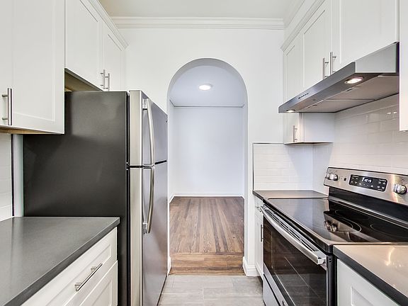 5th image of 739 Pine St #57