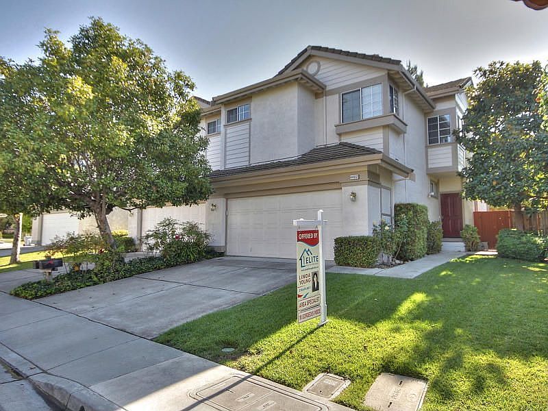 1st image of 44912 Lynx Dr