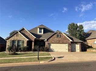 1001 NW 186th St, Edmond, OK 73012